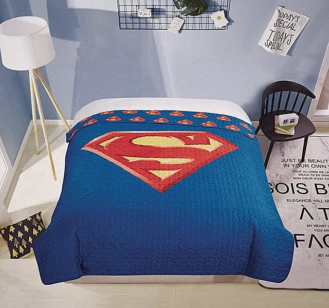 DC Comics Superman Logo Twin 68'' x 86'' Reversible Bedspread Quilt, New